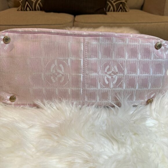 Authentic Chanel CC Logo Travel Line Large Nylon Tote Bag Light Pink - Picture 8 of 16